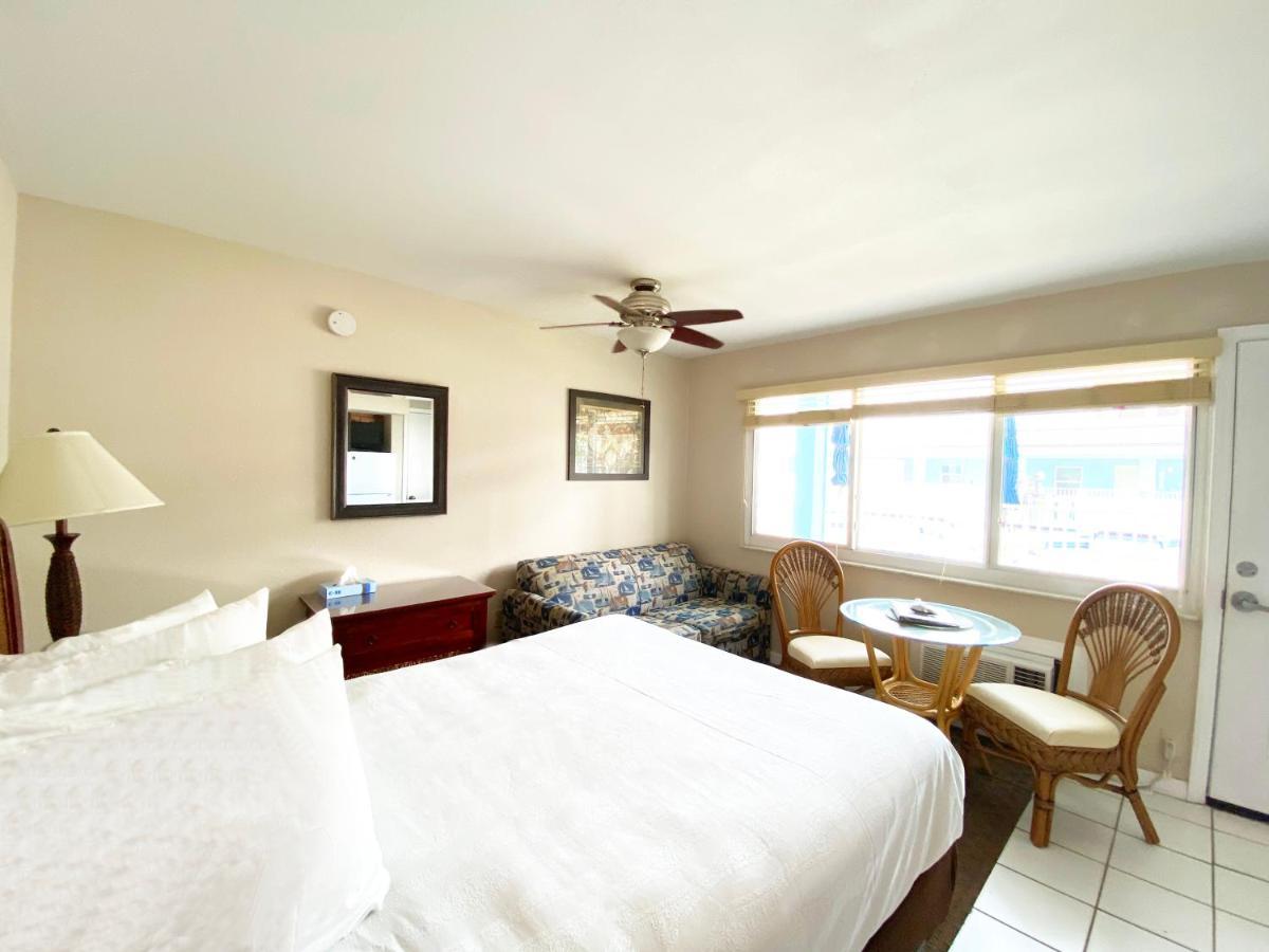 Nautical Watch Apart otel Belleair Beach Dış mekan fotoğraf